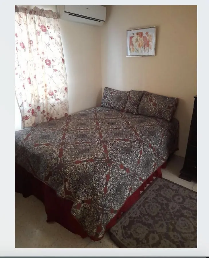 Апартаменты Chelsea Manor Кингстон 0*,  Ямайка